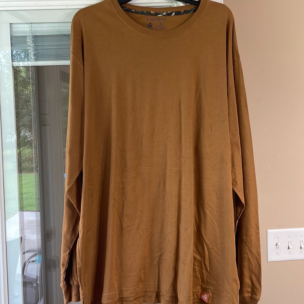 Men’s Legendary Tails Long Sleeve Shirt